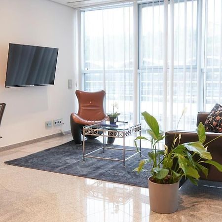 Exklusive Stadtoase Design-Wohnung - Panoramablick Koblenz  Eksteriør billede